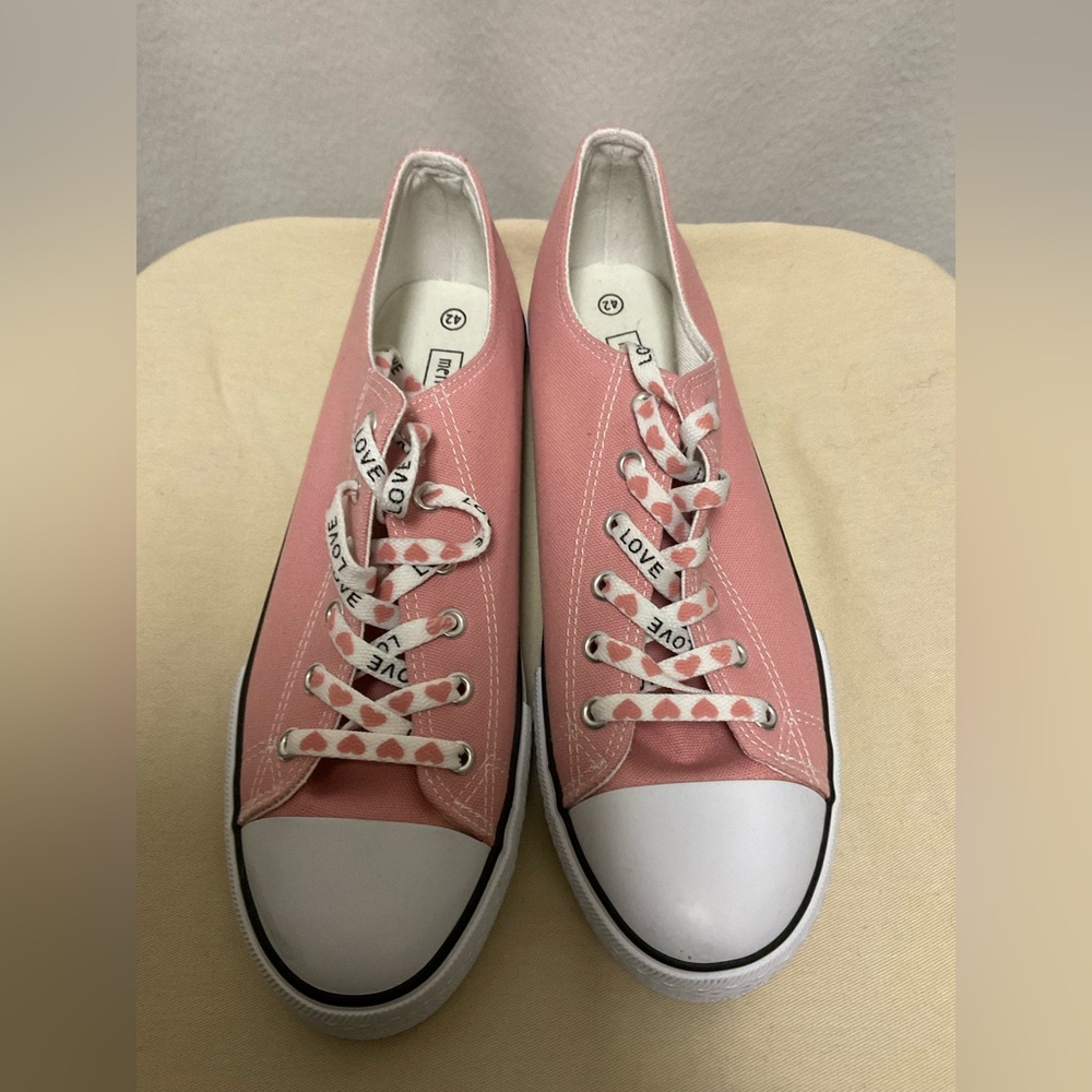 Merry Scott Pink Love Lace Canvas Sneakers